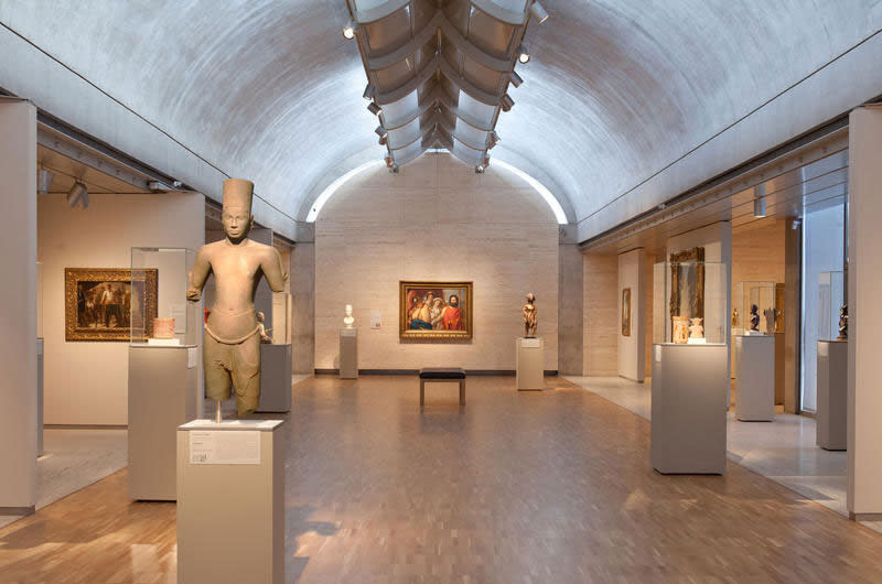 a large room with Kimbell Art Museum in the background